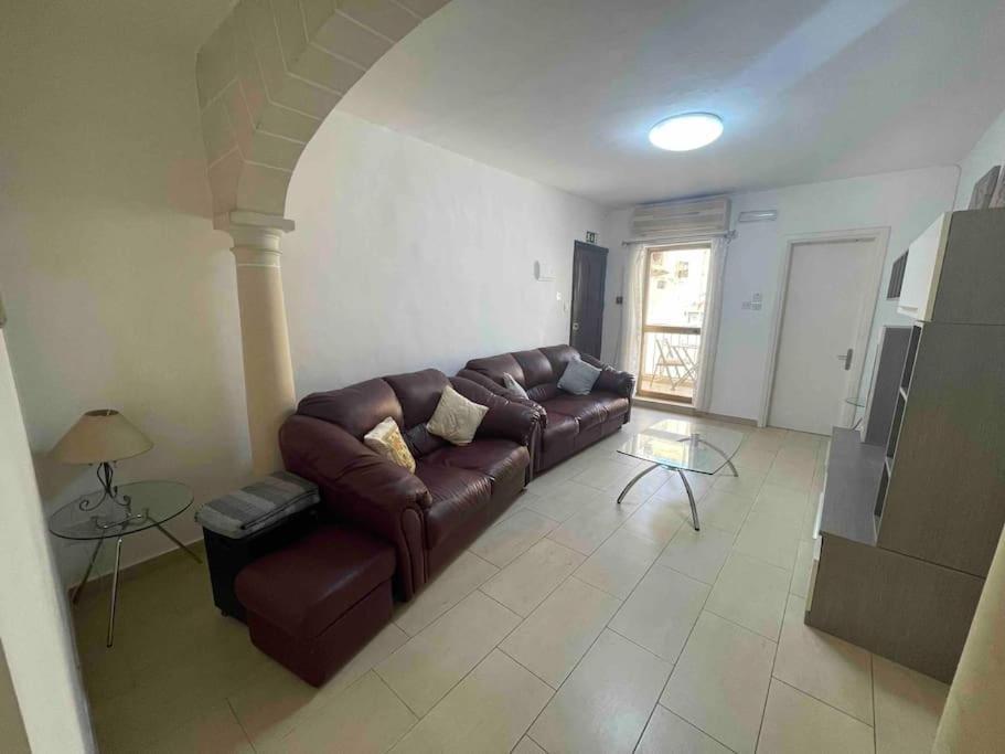 Gzira / Sliema Wifi & Ac ! Great Value & Location Apartman Kültér fotó