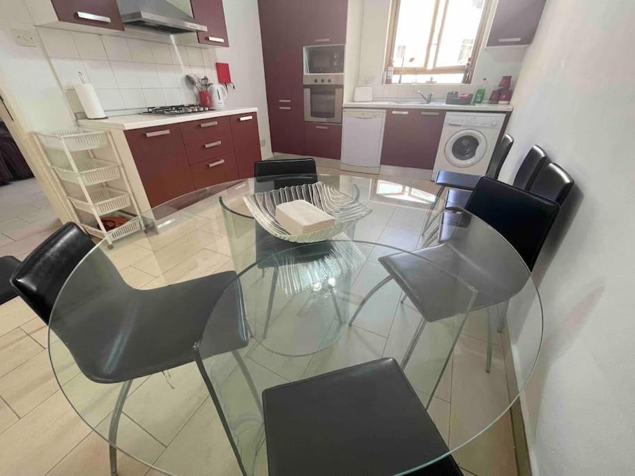 Gzira / Sliema Wifi & Ac ! Great Value & Location Apartman Kültér fotó