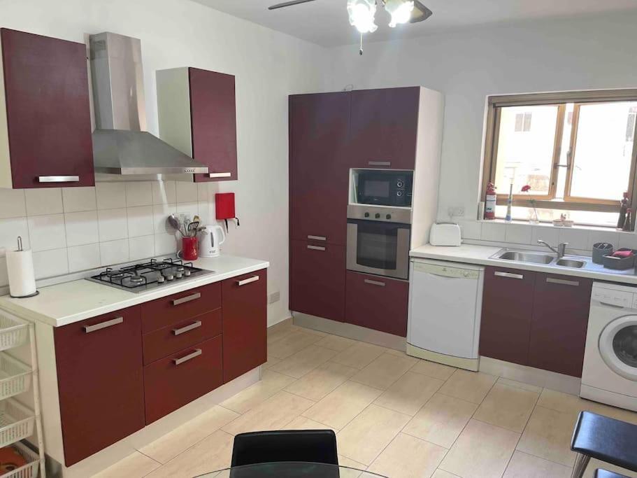 Gzira / Sliema Wifi & Ac ! Great Value & Location Apartman Kültér fotó